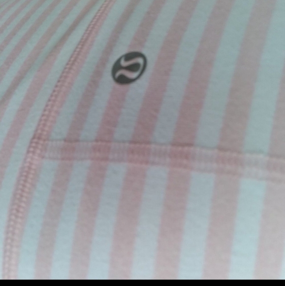 Lululemon in stride jacket ๐ธ pink + white stripe size 6 - Picture 10 of 11